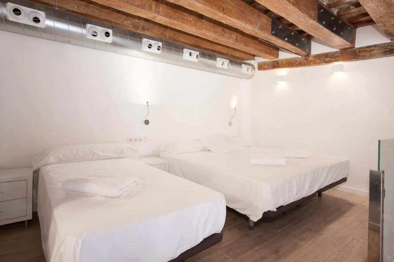 Habitat Apartments Alissia Barcelona 0*,